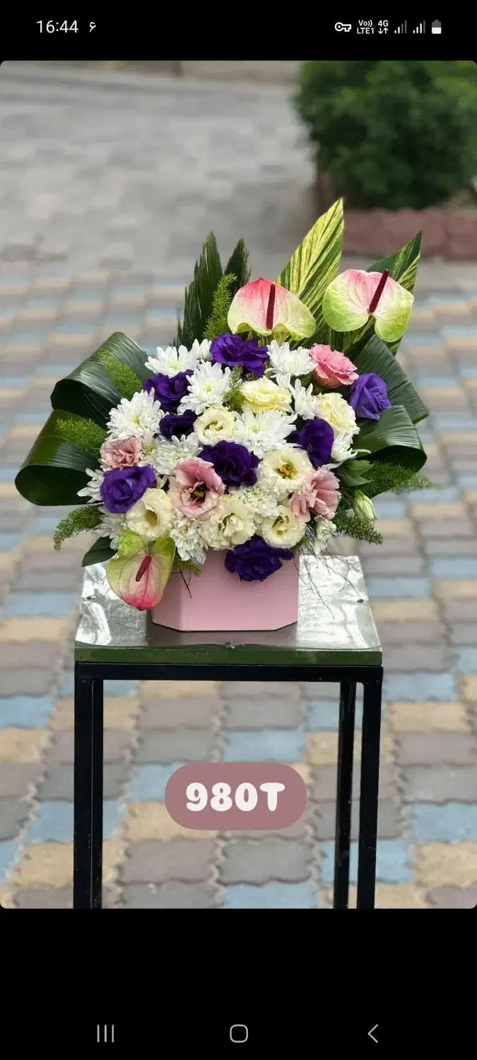 گل آرایی باکس و دسته گل و تاج ترحیم و عروسی|خدمات پذیرایی، مراسم|تبریز, |دیوار