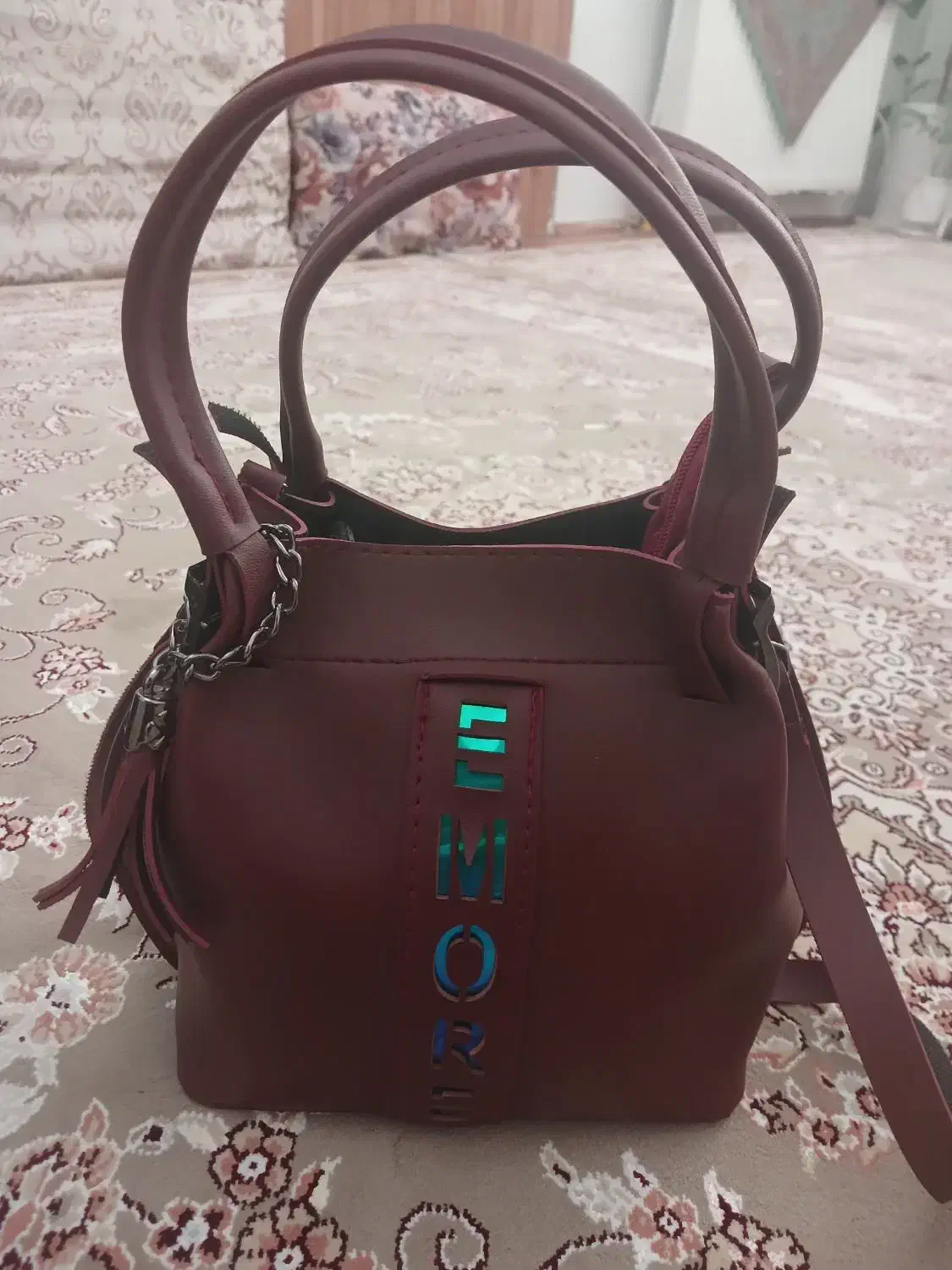 هر سه مورد با هم|کیف، کفش، کمربند|پرند, فاز ۵|دیوار