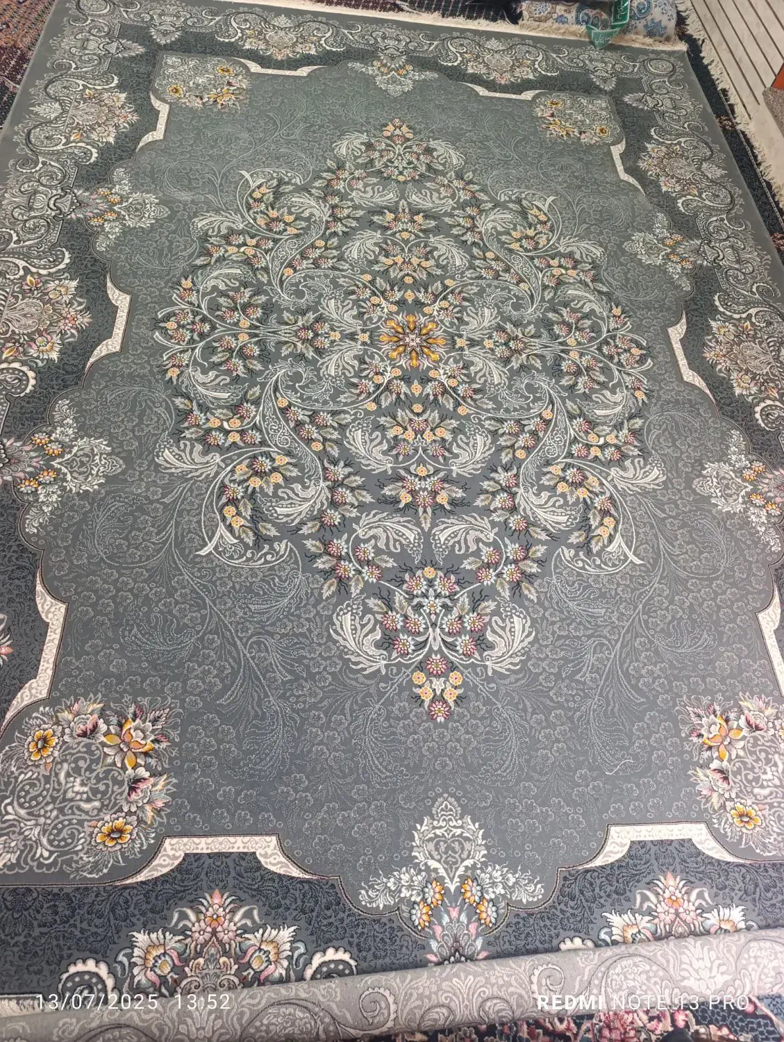 فرش و اجاق گاز زیر قیمت بازار|فرش|کرمان, |دیوار