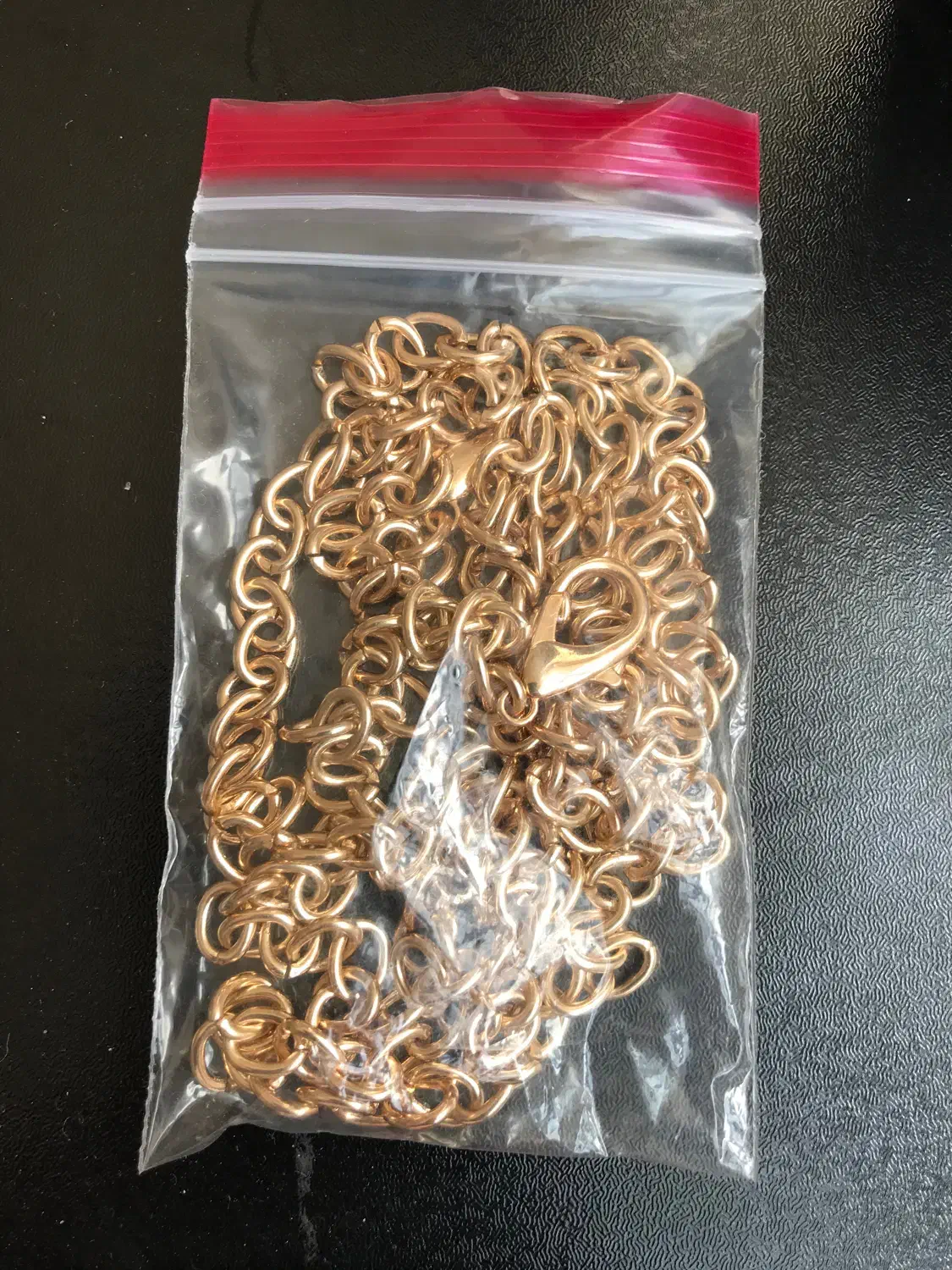 کیف|کیف، کفش، کمربند|سبزوار, کاشفی شمالی (دادگستری)|دیوار