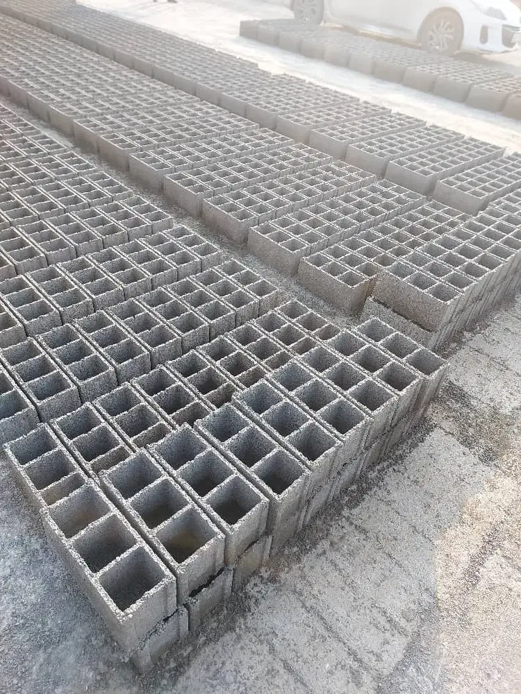 فروش خرد و عمده بلوک سیمانی تحویل مستقیم بی واسطه|خدمات پیشه و مهارت|چمستان, |دیوار