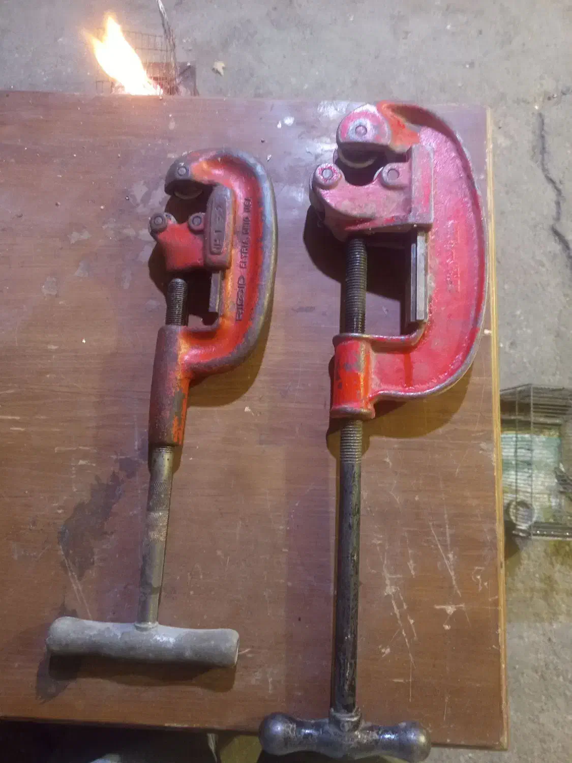 دوعددلوله‌بر|ابزارآلات|مشکین‌دشت, |دیوار