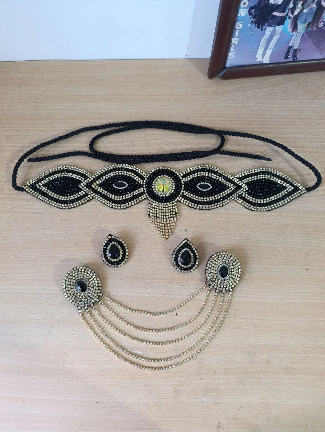 کمربند مجلسی زنانه در قصرشیرین|کیف، کفش، کمربند|قصرشیرین, |دیوار