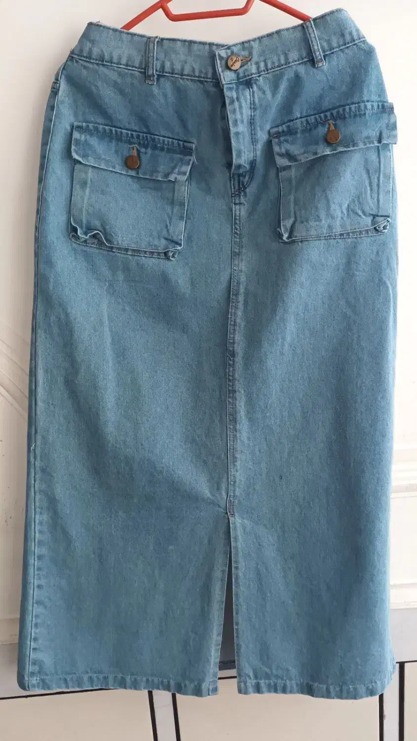 دامن لی|لباس|فرخشهر, |دیوار