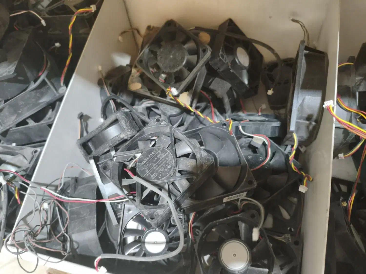 فن الکترونیکی|تلویزیون و پروژکتور|یزد, |دیوار