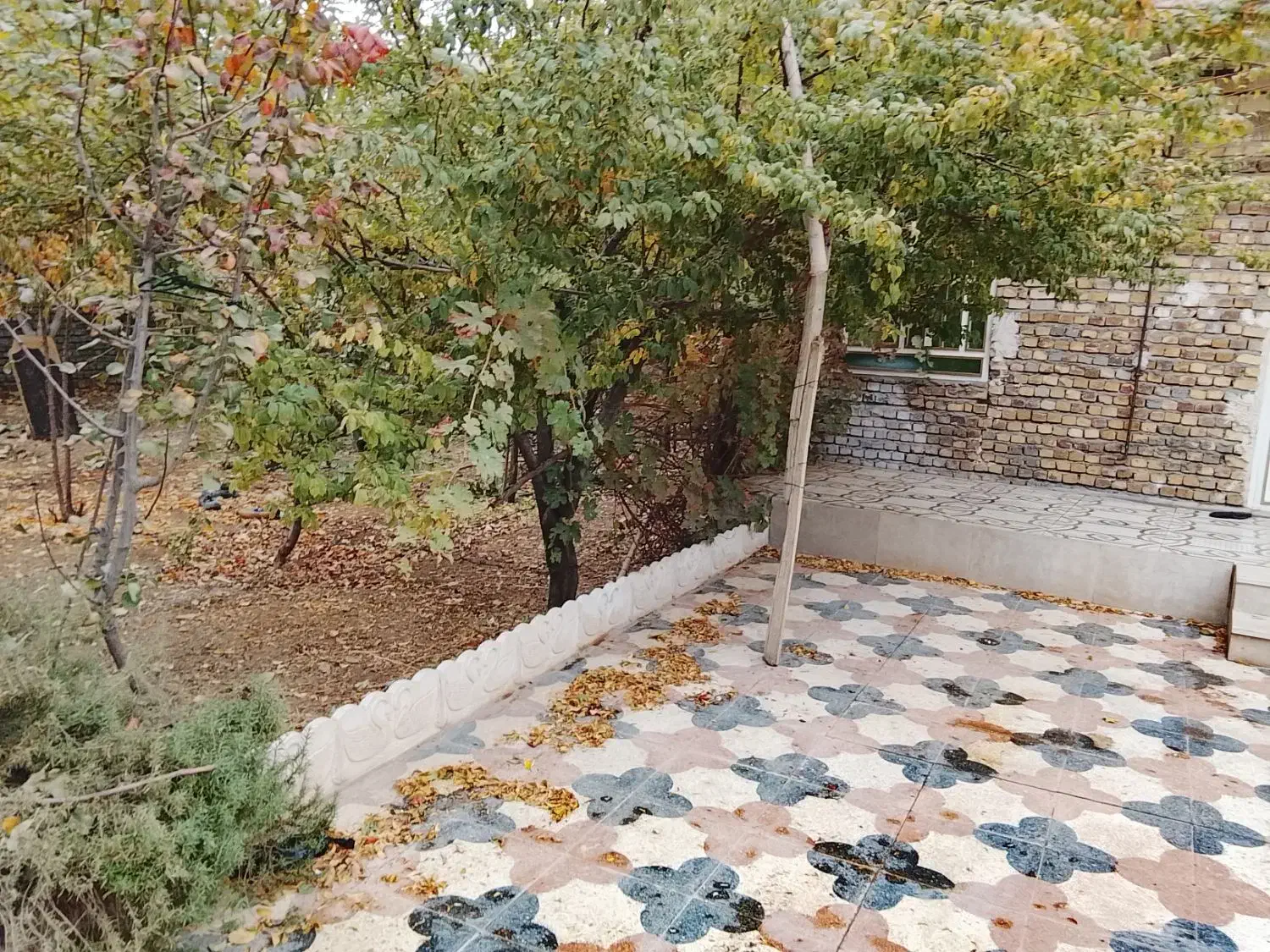 اجاره باغ ویلا در قلعه سنگی|اجارهٔ کوتاه‌مدت ویلا و باغ|خرم‌آباد, |دیوار