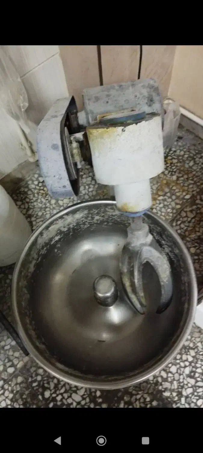 فروش دستگاه خمیر گیر و فر پیتزا|کافی‌شاپ و رستوران|بندر انزلی, لیچارگی حسن رود|دیوار