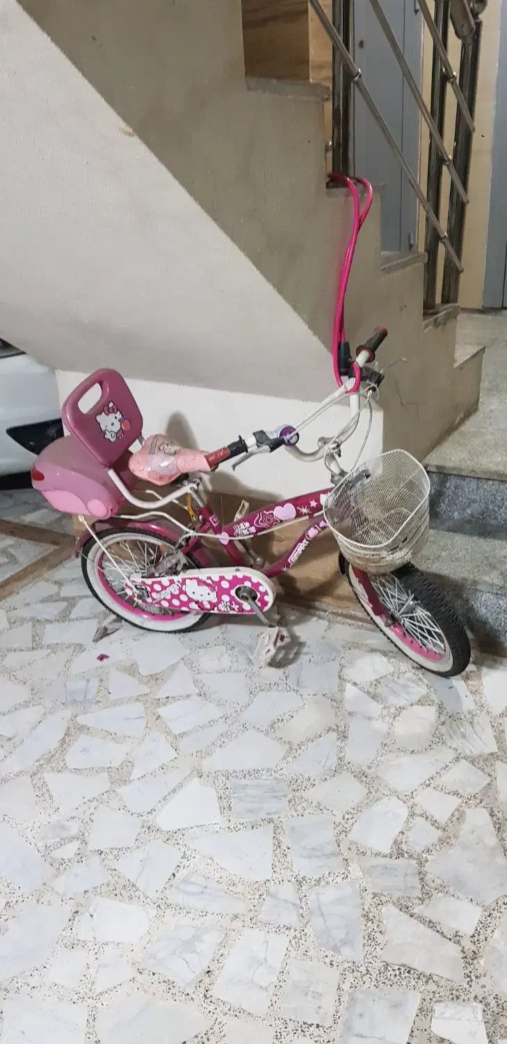 دوچرخه و واکر|دوچرخه، اسکیت، اسکوتر|رشت, شالکو|دیوار