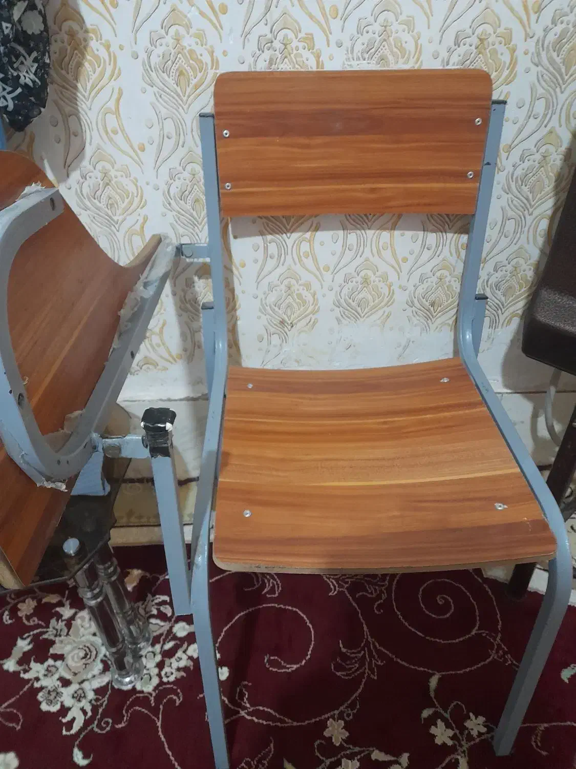 صندلی|صندلی و نیمکت|نیشابور, مازول|دیوار