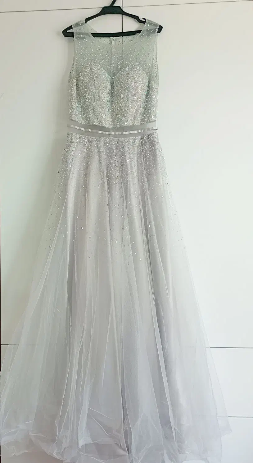 3 عدد لباس مجلسی شیک جهت فروش و یا کرایه|لباس|بردسیر, |دیوار