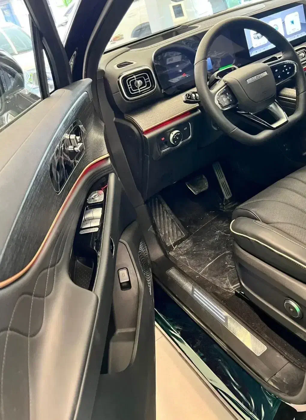 لوکانو L8|خودرو سواری و وانت|تهران, پاسداران|دیوار