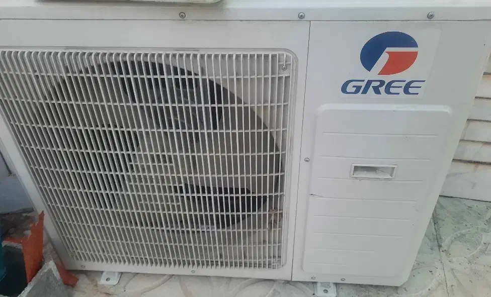 اسپیلت۳۰هزار گریG4|کولر گازی و فن‌کوئل|داراب, |دیوار