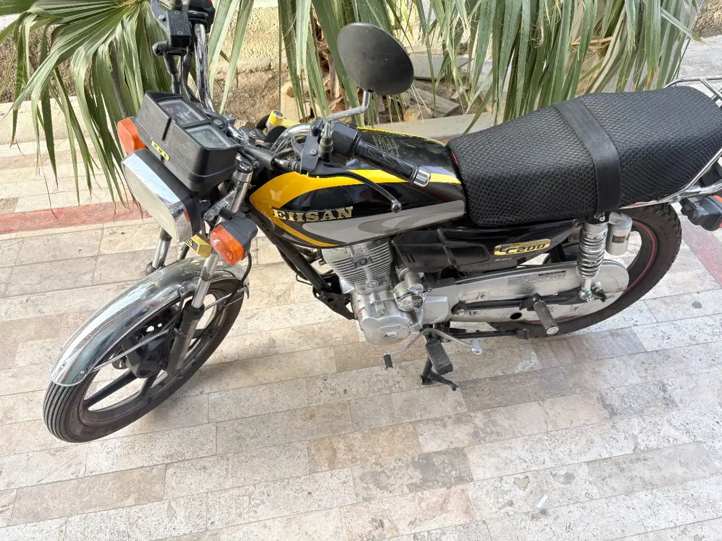 موتور احسان ۲۰۰|موتورسیکلت|قم, زنبیل آباد|دیوار