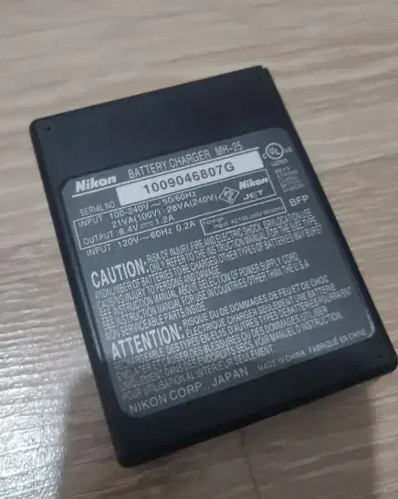 شارژر nikon  نیکون اصل|دوربین عکاسی و فیلم‌برداری|تبریز, |دیوار
