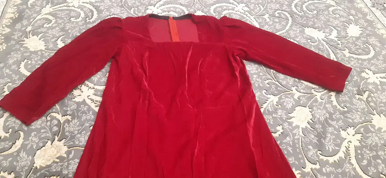 پیرهن قرمز یلدایی|لباس|اردبیل, |دیوار