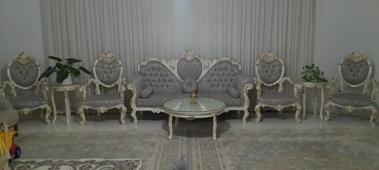 مبل سلطنتی سفارشی|مبلمان خانگی و میز عسلی|مشهد, حضرت حجت|دیوار