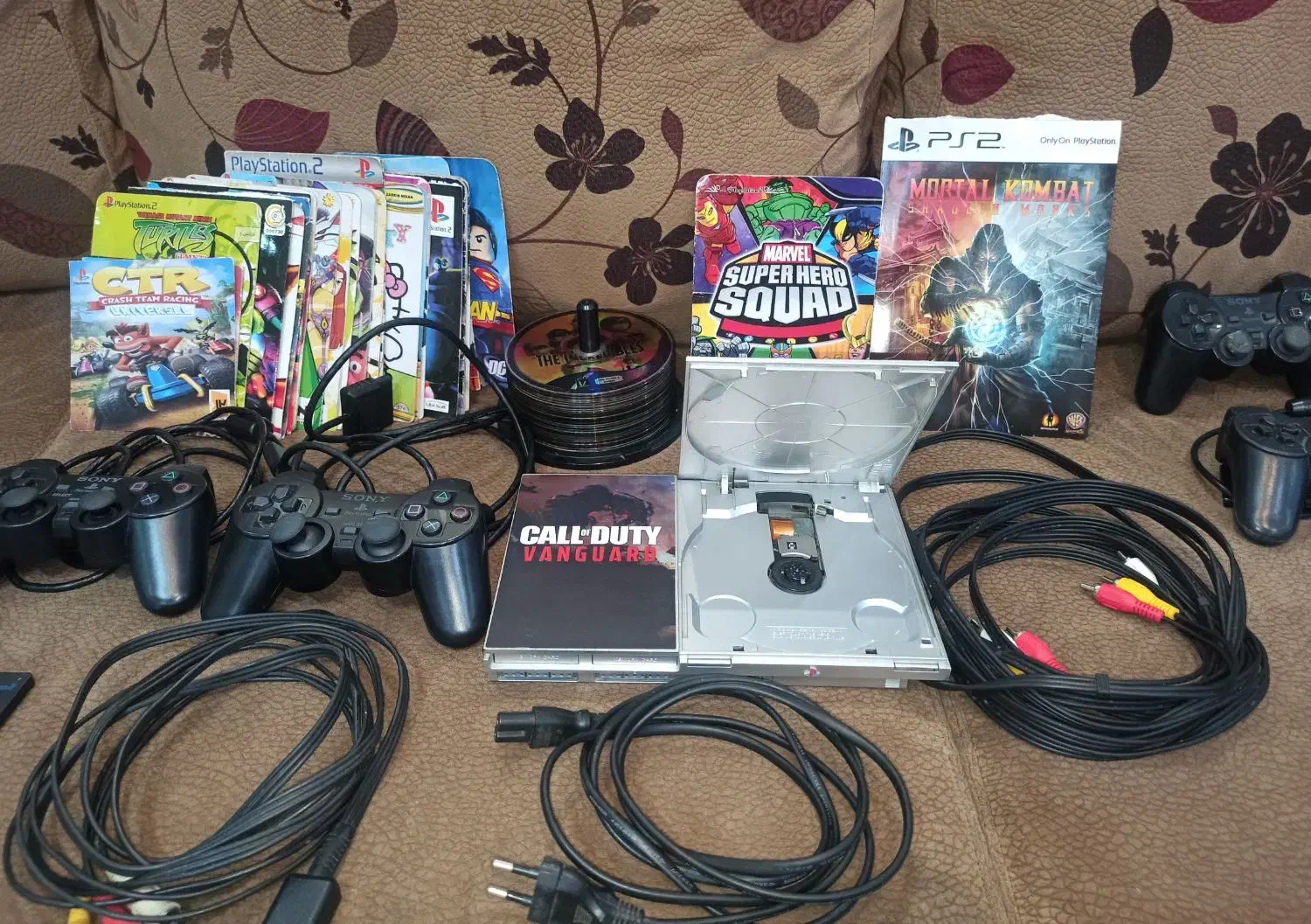 دستگاه پلی استیشن ۲ در حد نو کپی خور و سی دی خور|کنسول، بازی ویدئویی و آنلاین|رشت, علی آباد|دیوار