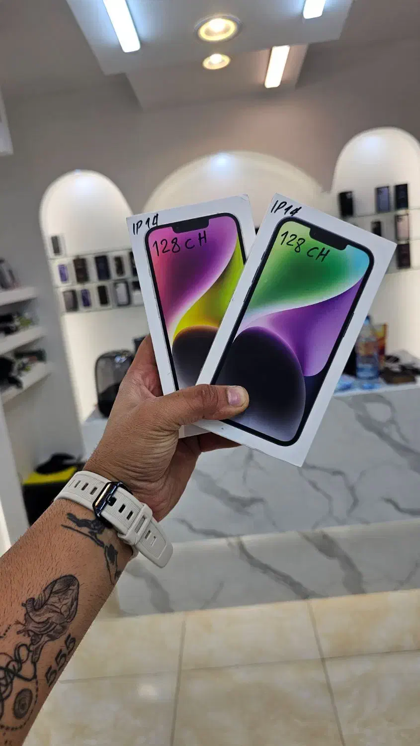 iphone 14 نرمال|موبایل|شیراز, معالی‌آباد|دیوار