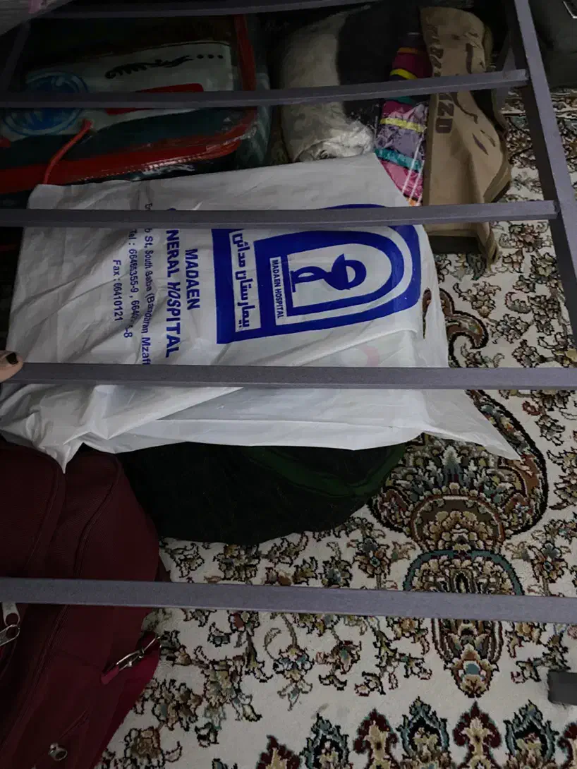 تخت وتک دو نفره سالم|تخت و سرویس خواب|دزفول, |دیوار