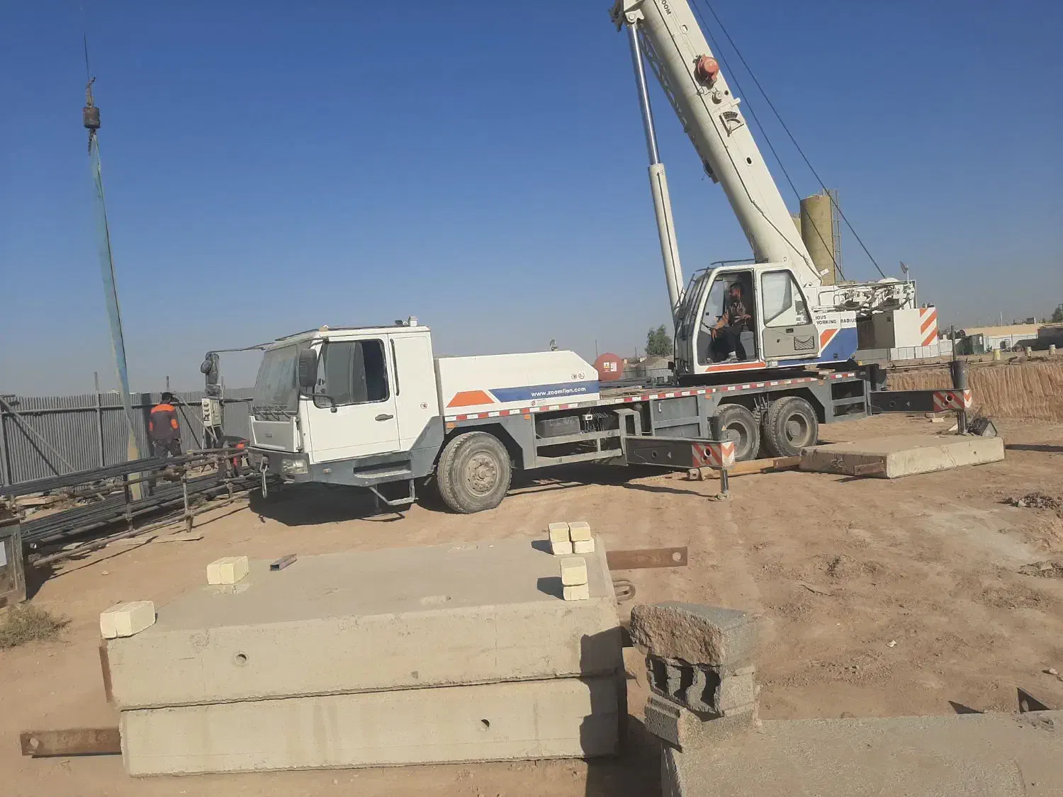 استخدام استادکار آرماتوربندو قالب بندوکمک|استخدام معماری، عمران و ساختمانی|قم, جمکران|دیوار