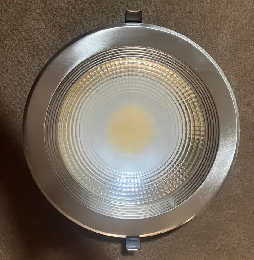 لامپ هالوژن سقفی ۳۰ وات|لامپ و چراغ|تهران, مجیدیه|دیوار