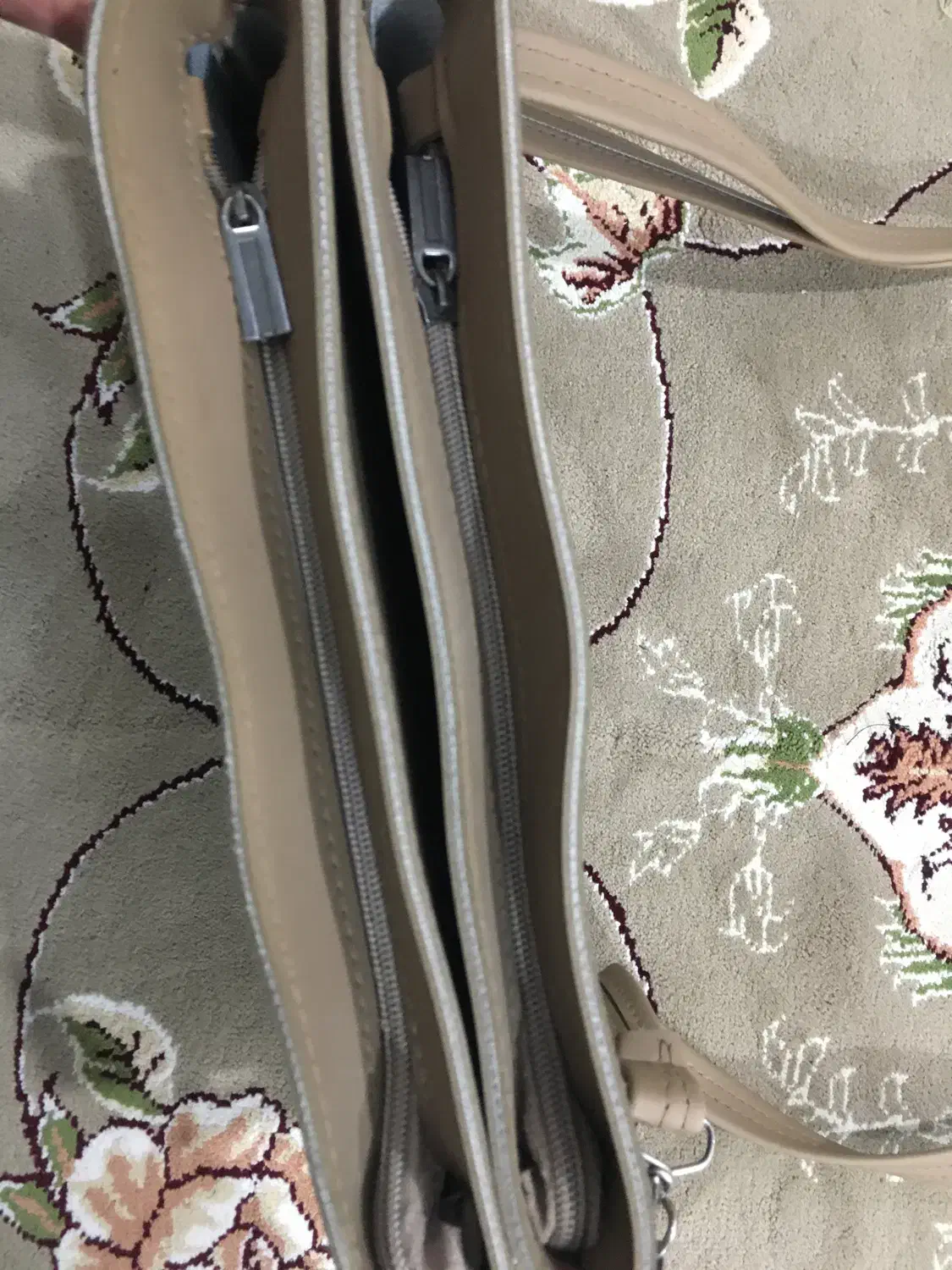 کیف|کیف، کفش، کمربند|سبزوار, کلاته سیفر|دیوار