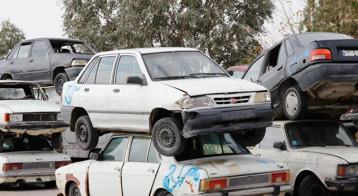 خرید خودرهای فرسوده تصادفی موتور سوخته۷۰میلیون|خدمات موتور و ماشین|لنجان, |دیوار