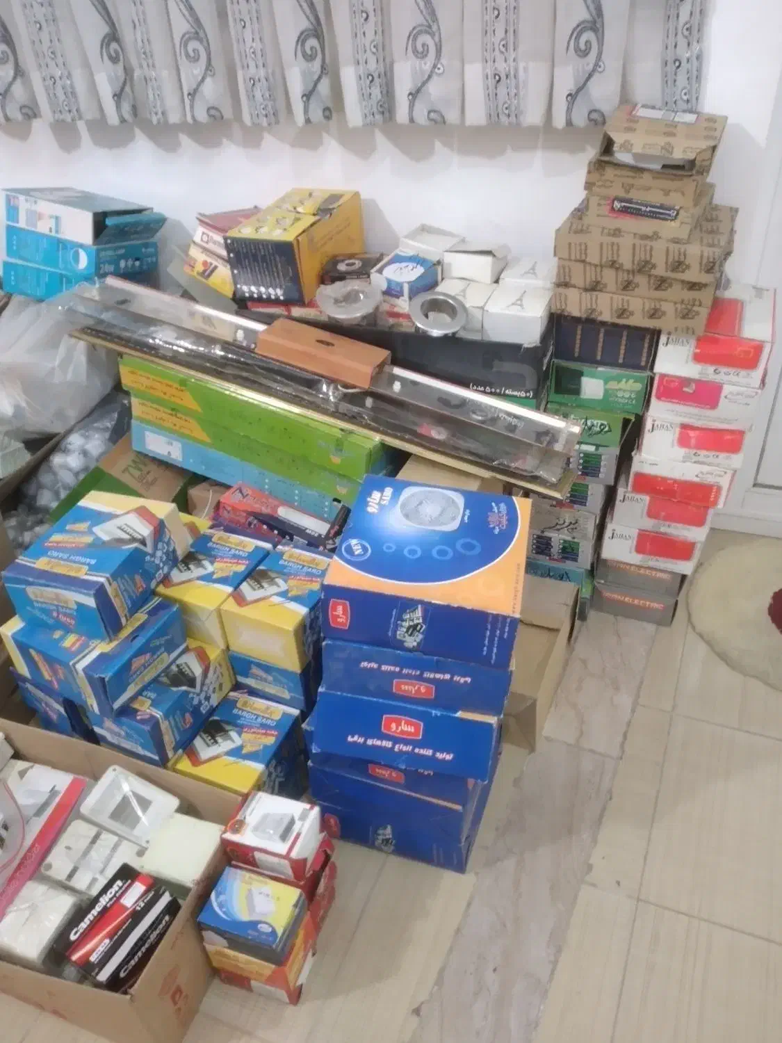 لوازم الکتریکی به علت تغییر شغل|فروشگاه و مغازه|ساری, |دیوار