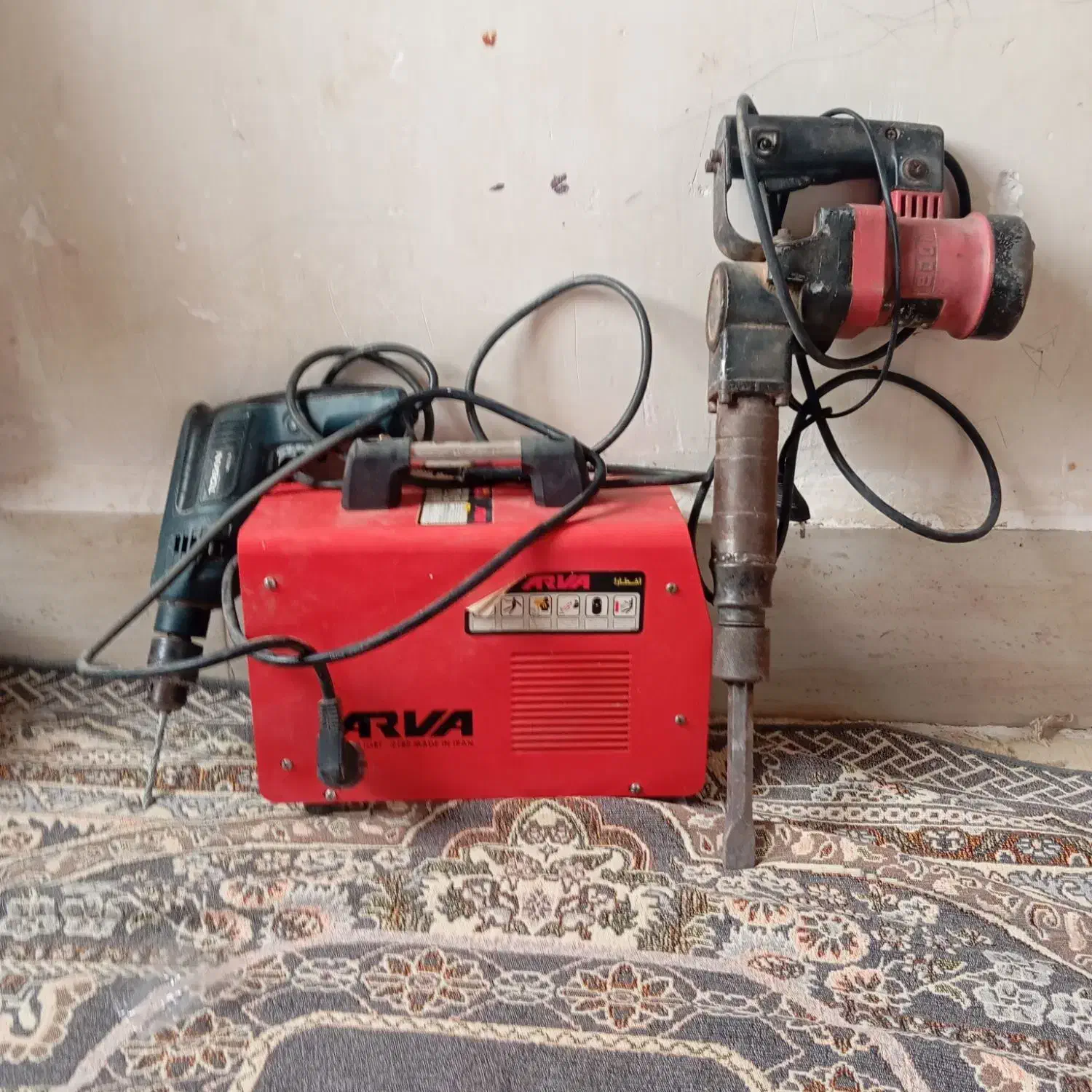 اجاره وسایل بنایی ویبره دستگاه جوش چهارپایه و..|ابزارآلات|زهک, |دیوار