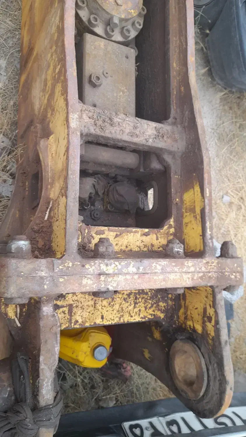 چکش بیل مکانیکی پیکور آبکس|ماشینآلات صنعتی|آذرشهر, |دیوار