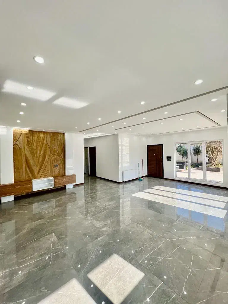 *فروش ویلامدرن استخردار متریال شیک*اقساط۱۲ماه ٪|فروش خانه و ویلا|جاجرود, |دیوار