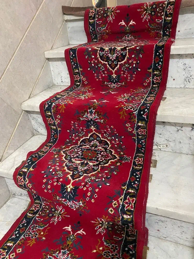 فرش راه پله/راهرو|فرش|اسلامشهر, شهرک امام حسین (میان آباد)|دیوار