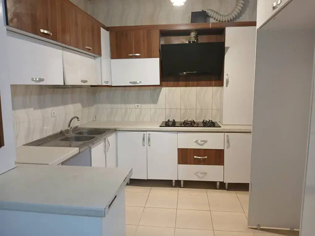 رهن وزارت دفاع سایت بی|اجارهٔ آپارتمان|صدرا-فارس, باغشهر دادگستری قدیم|دیوار