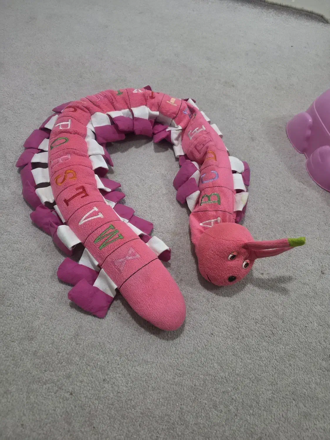 اسباب بازی|اسباب‌‌بازی|گرمه, |دیوار