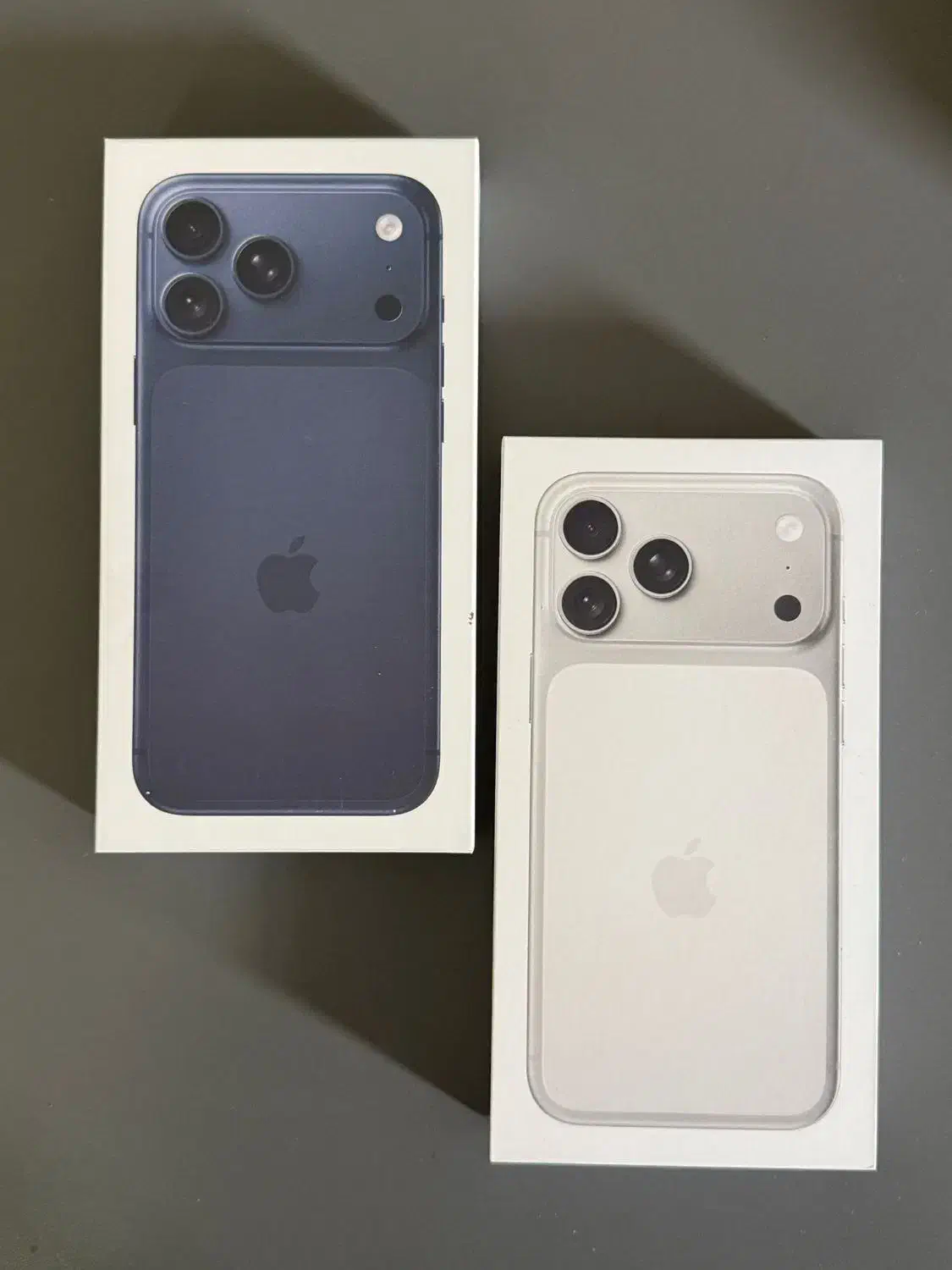 اپل ۱۷ پرومکس ۲۵۶ گیگابایت تک سیم کارت نات اکتیو|موبایل|بندر انزلی, معلم|دیوار