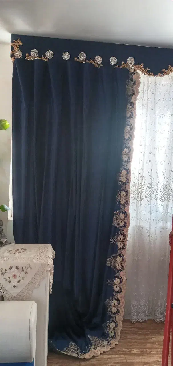 پرده مخمل|پرده، رانر، رومیزی|فولادشهر, مسکن مهر فولادشهر|دیوار