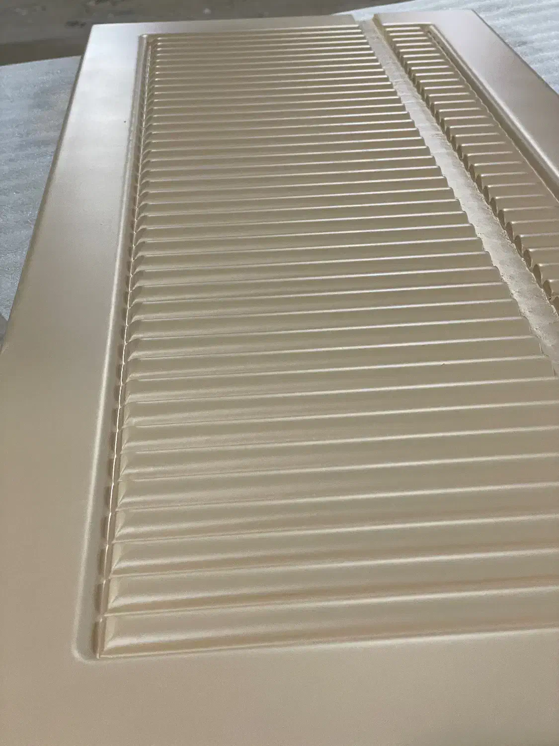 کارگاه رنگ آمیزی کابینت صنایع چوبی با لوازم|فروشگاه و مغازه|گناباد, |دیوار