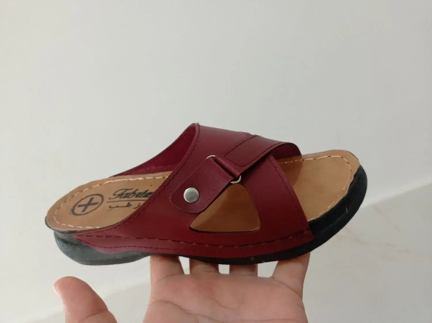 دمپایی عمده|کیف، کفش، کمربند|قم, الغدیر|دیوار