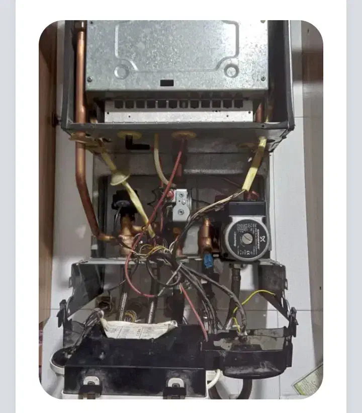 تعمیرات و نصب آبگرمکن، پمپ آب ،لوله کشی،فاضلاب،|خدمات پیشه و مهارت|زاهدان, |دیوار