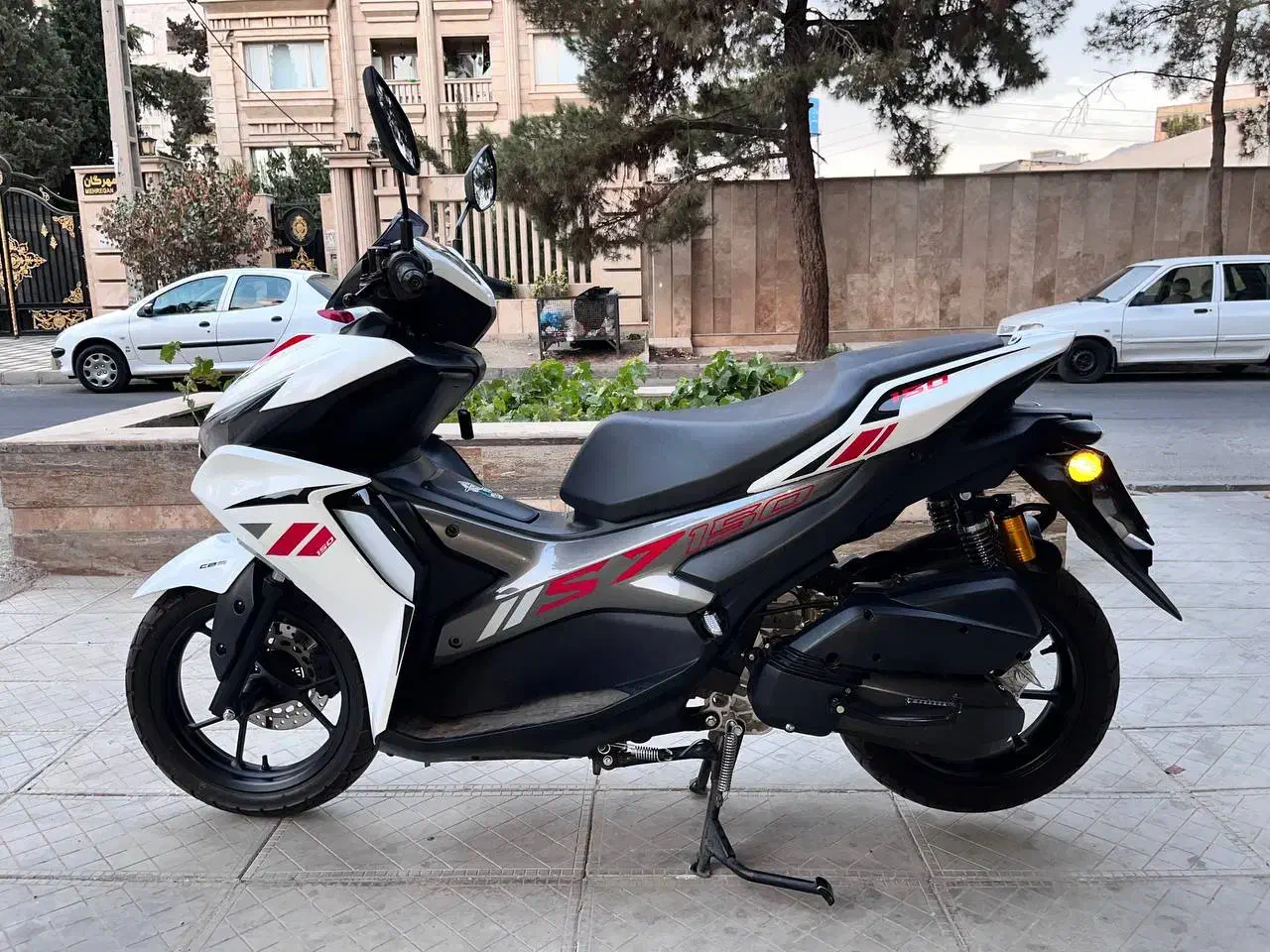 موتور ایروکس|موتورسیکلت|فردیس, شهرک شهید حسینی|دیوار