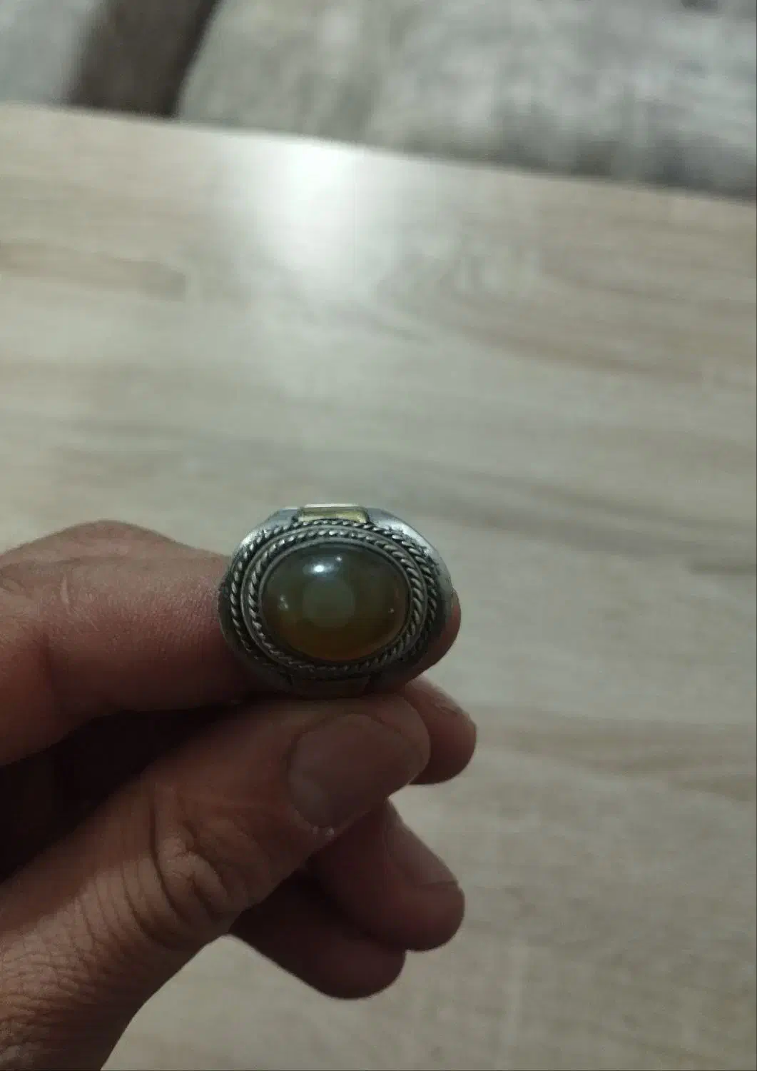 انگشتر نقره|کلکسیون اشیاء عتیقه|شیراز, ارم|دیوار