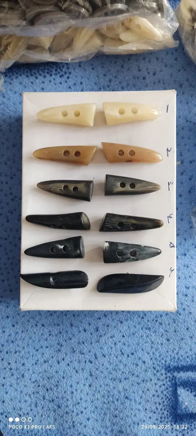 دکمه پالتو و ...|لوازم خیاطی و بافتنی|نورآباد, |دیوار