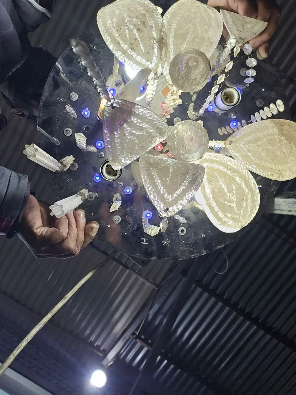 دوعدد لوستر|لوستر و چراغ آویز|بجنورد, |دیوار