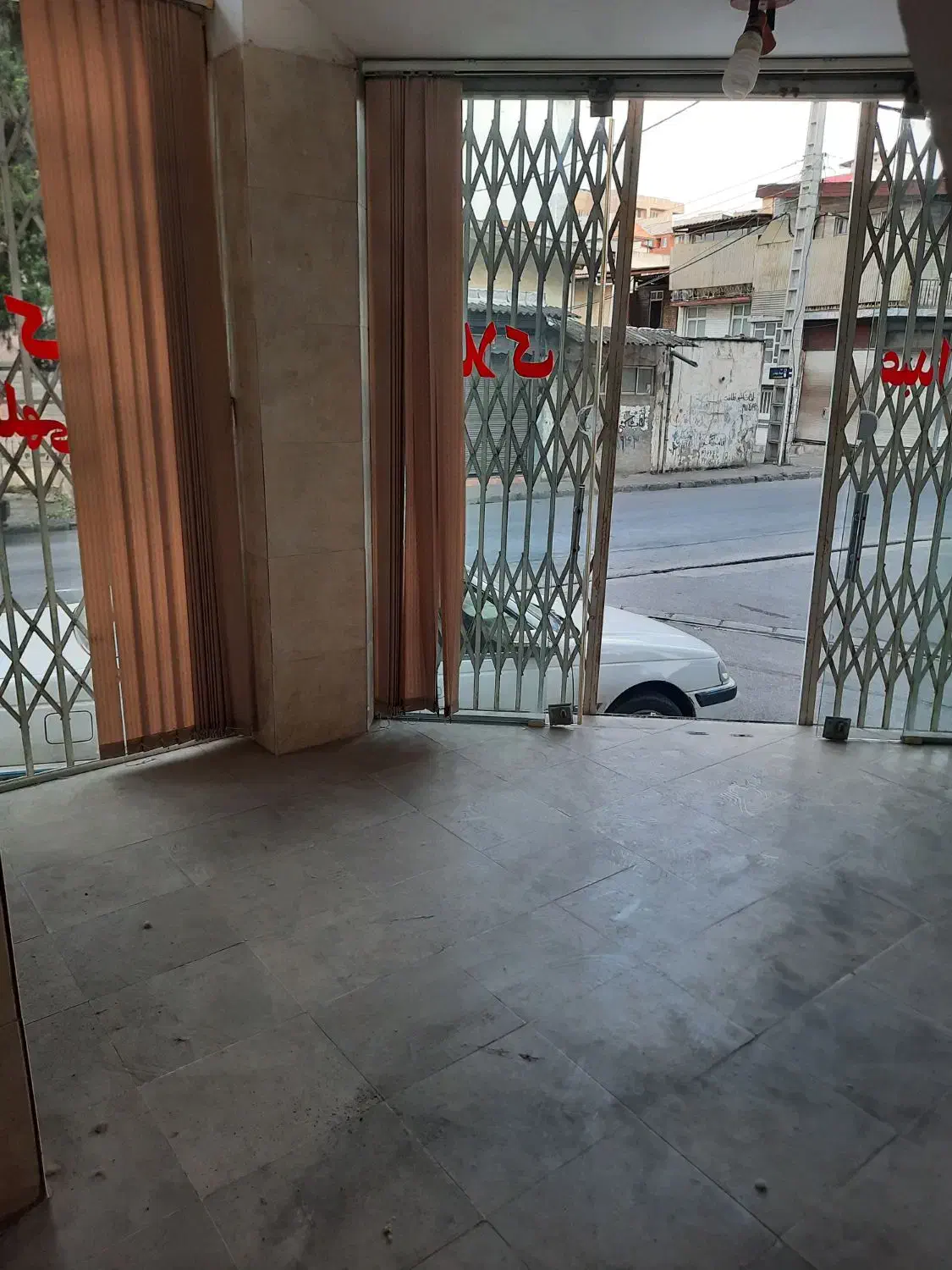 اجاره مغازه ۲۴ متری، خیابان مهیار|اجارهٔ مغازه و غرفه|ساری, |دیوار