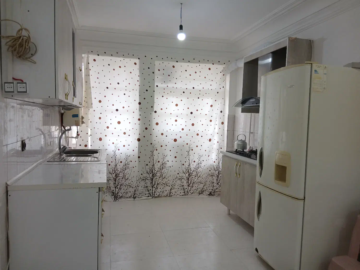 اجاره سوئیت روزانه مرکز رشت|اجارهٔ کوتاهمدت آپارتمان و سوئیت|رشت, حمیدیان|دیوار