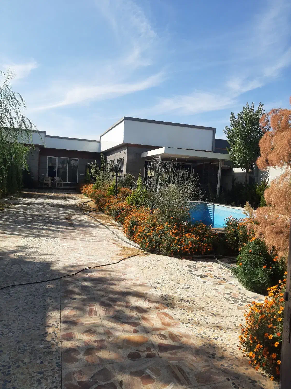 اجاره سالیانه ویلامدرن استخرداخل|اجارهٔ خانه و ویلا|رامجین, |دیوار