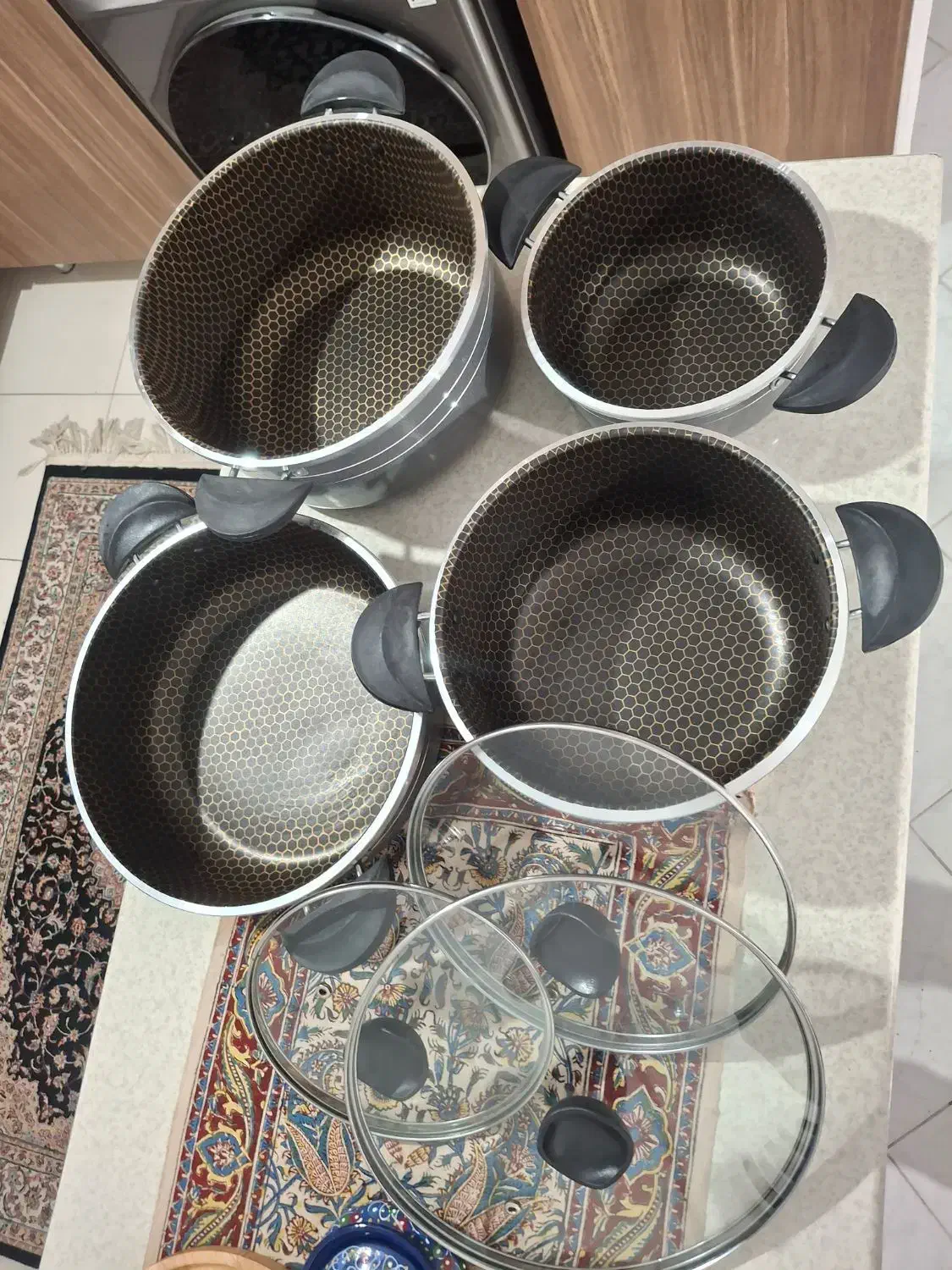 قابلمه تفلون ۷ پارچه|ظروف پخت‌وپز|تهران, علم و صنعت|دیوار