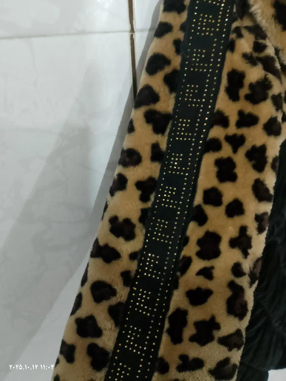 کاپشن پلنگی و مشکی ساده|لباس|میاندوآب, |دیوار