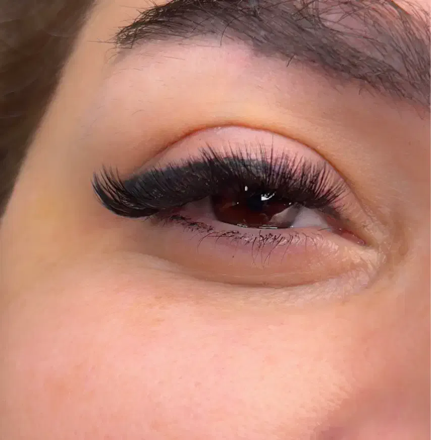 اکستنشن مژه رایگان|خدمات آرایشگری و زیبایی|رشت, لاکانی|دیوار