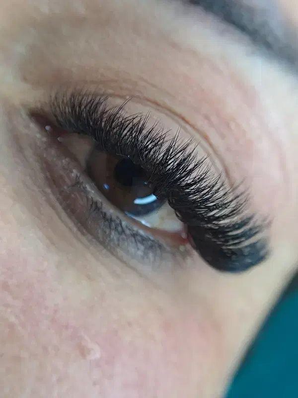 اکستنشن مژه،لیفت و لمینیت مژه و ابرو|خدمات آرایشگری و زیبایی|رامسر, |دیوار